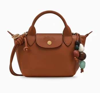 Longchamp bag: Francuski &Scaron;arm u Svakodnevnom Životu